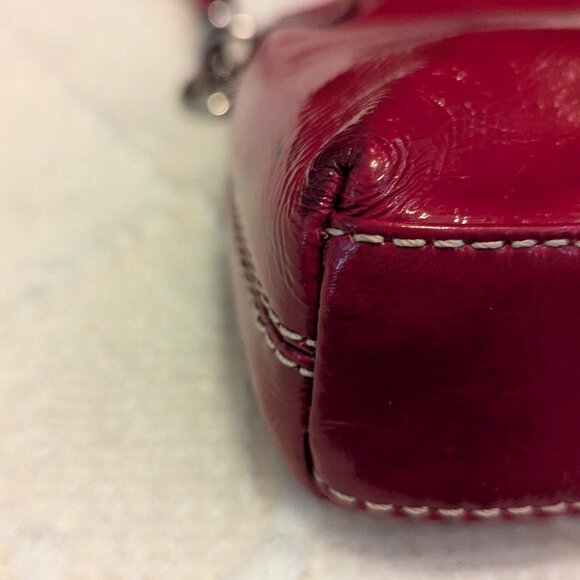 Coach Turnlock Wristlet in Red Patent Leather! - Picture 8 of 11